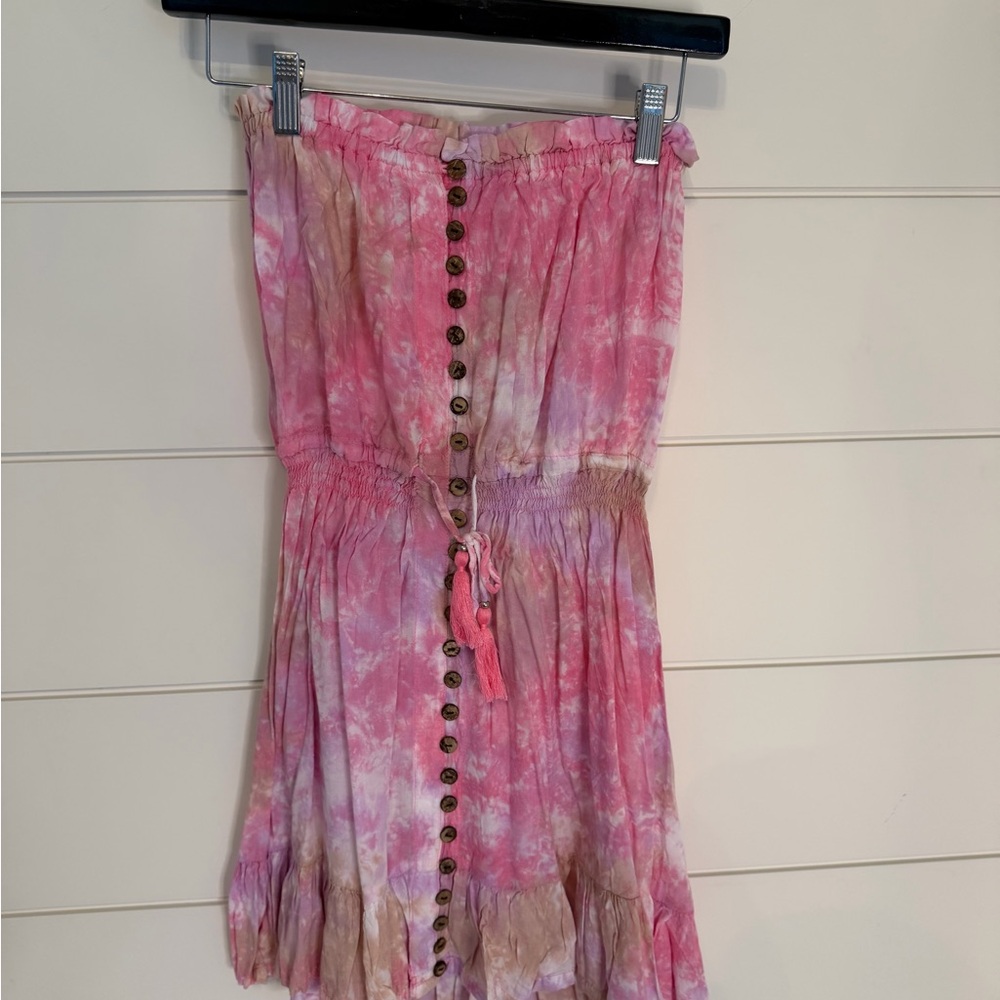 Tiare Hawaii Pink strapless dress.